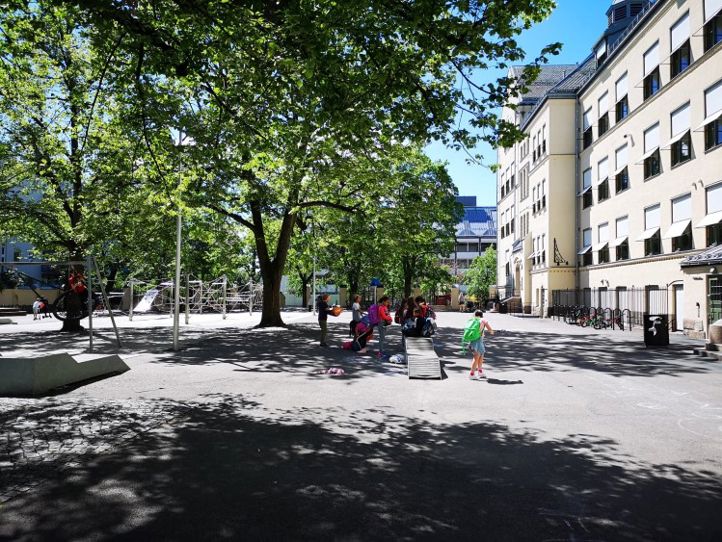 Majorstuen skole sommer skolegård